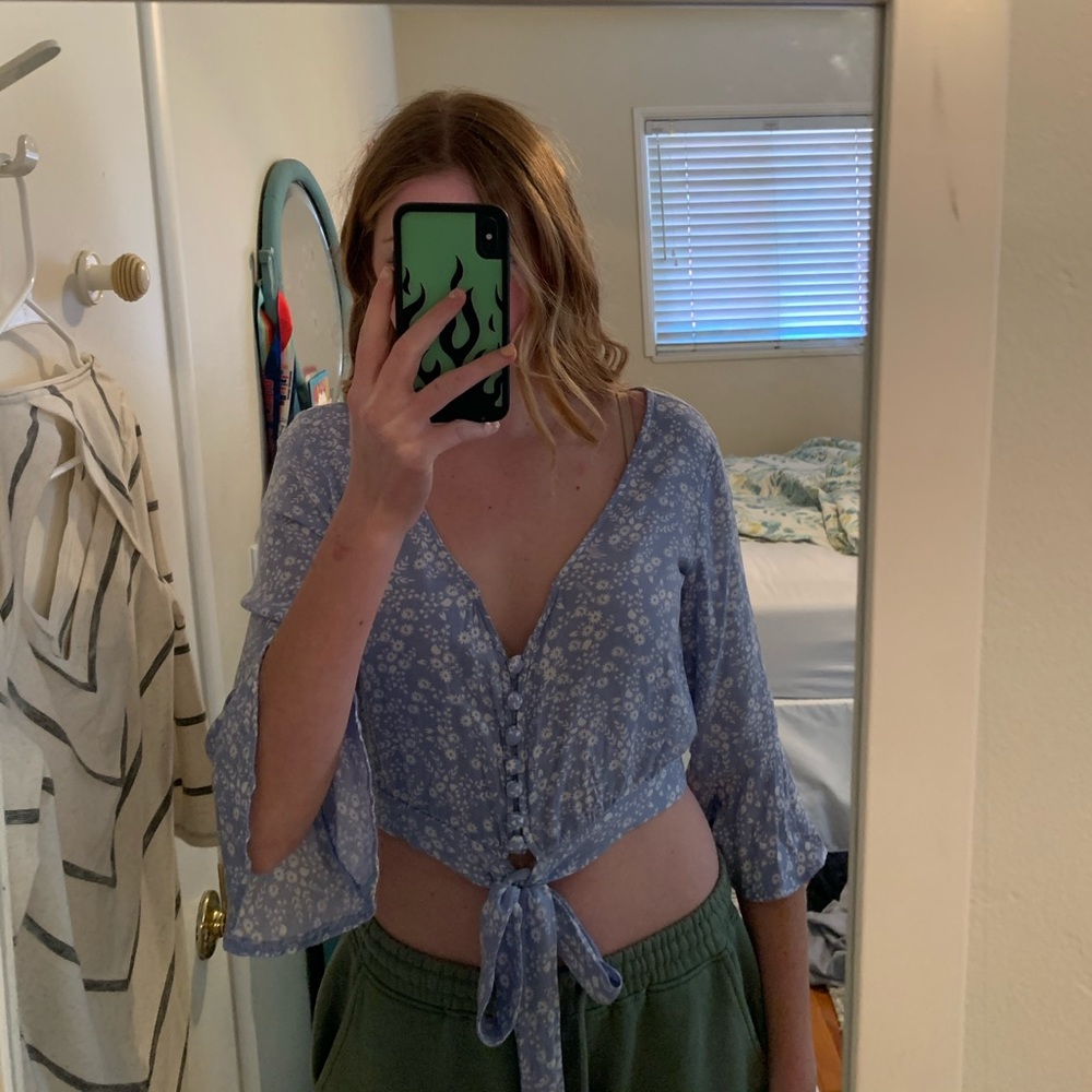 LA Hearts Blue Floral Blouse